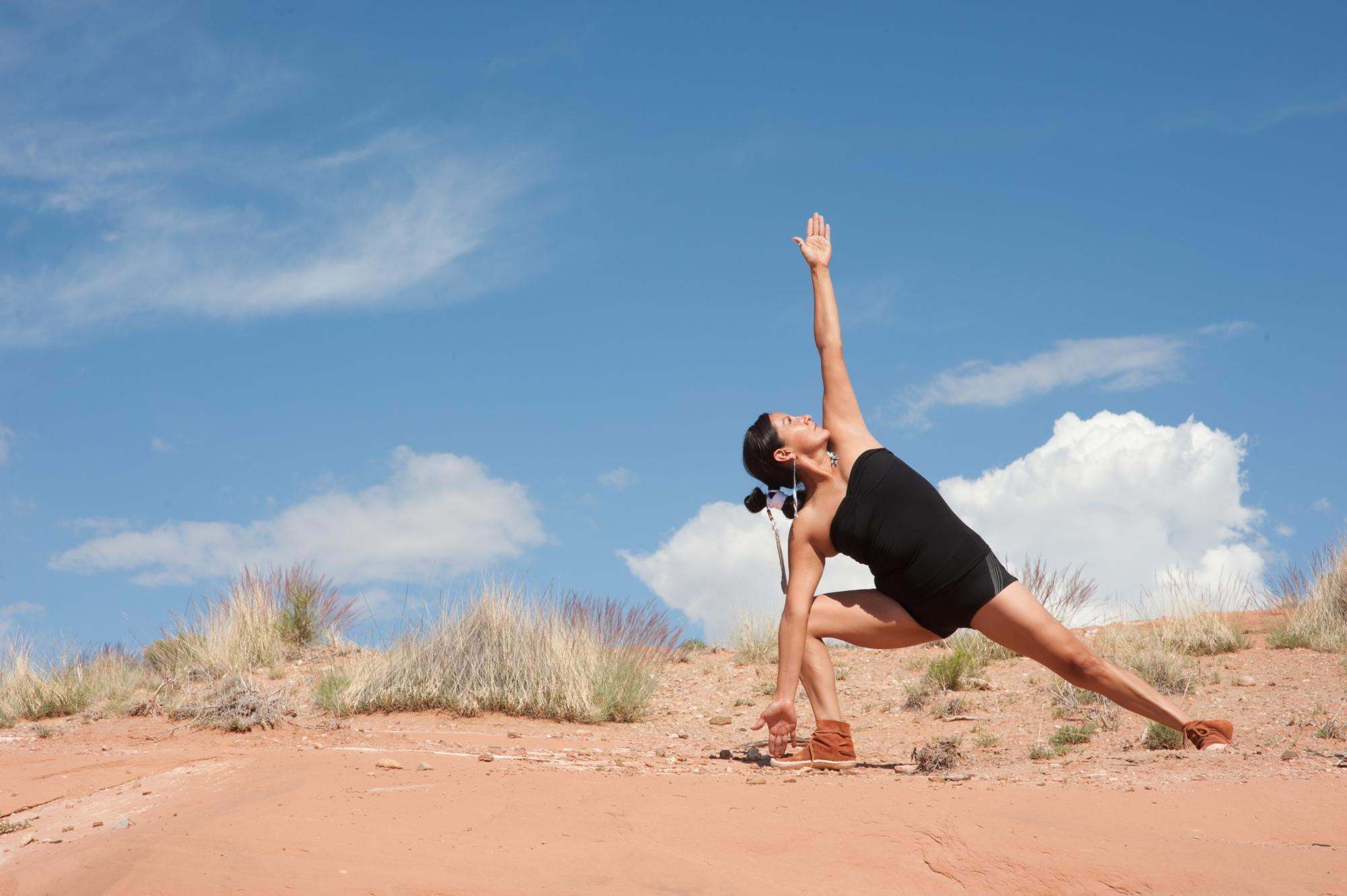 【ホットヨガ×筋肉】しなやかで強い身体を作るための食事・練習法