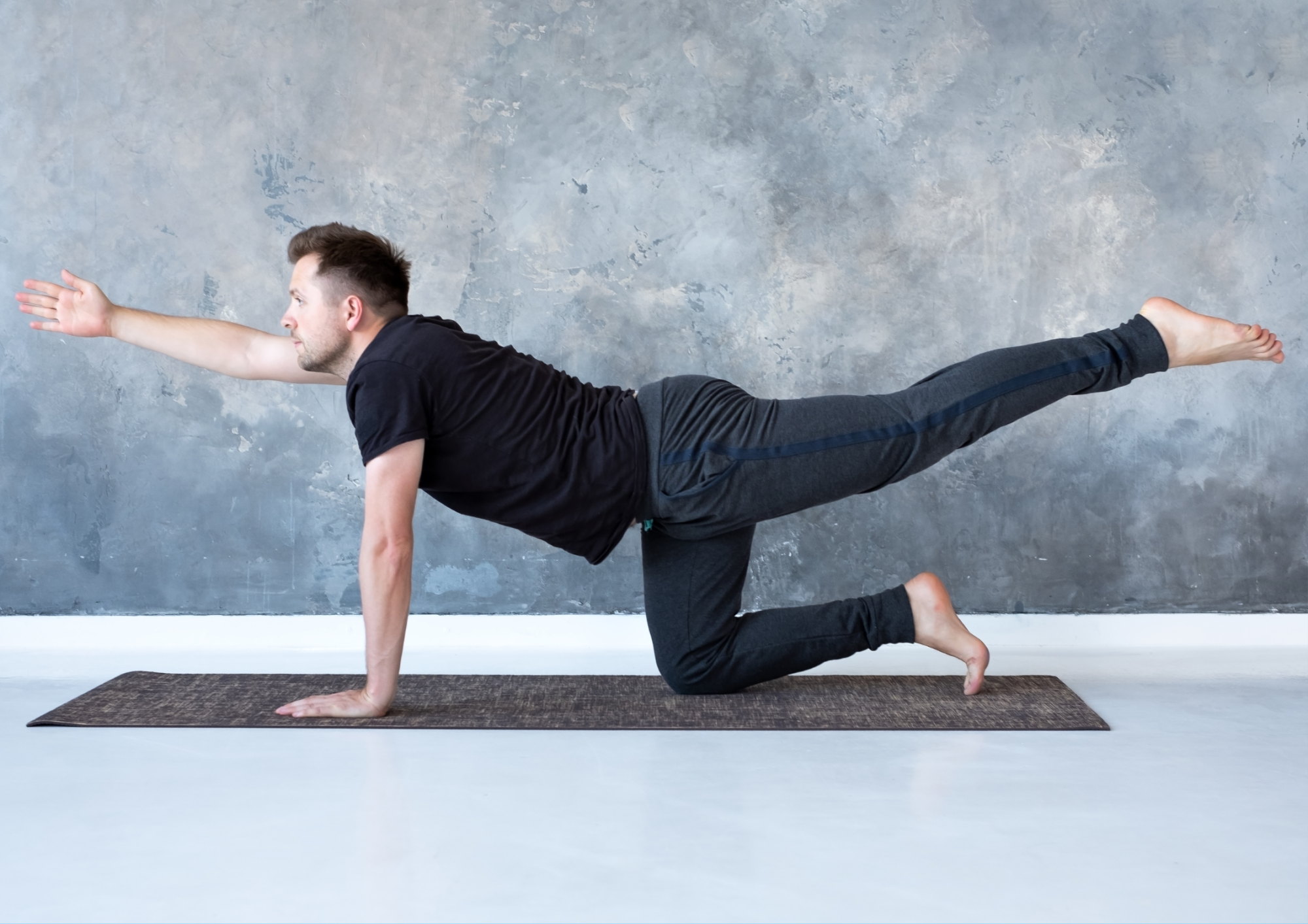 男性におすすめのピラティス｜筋力強化から体型改善まで