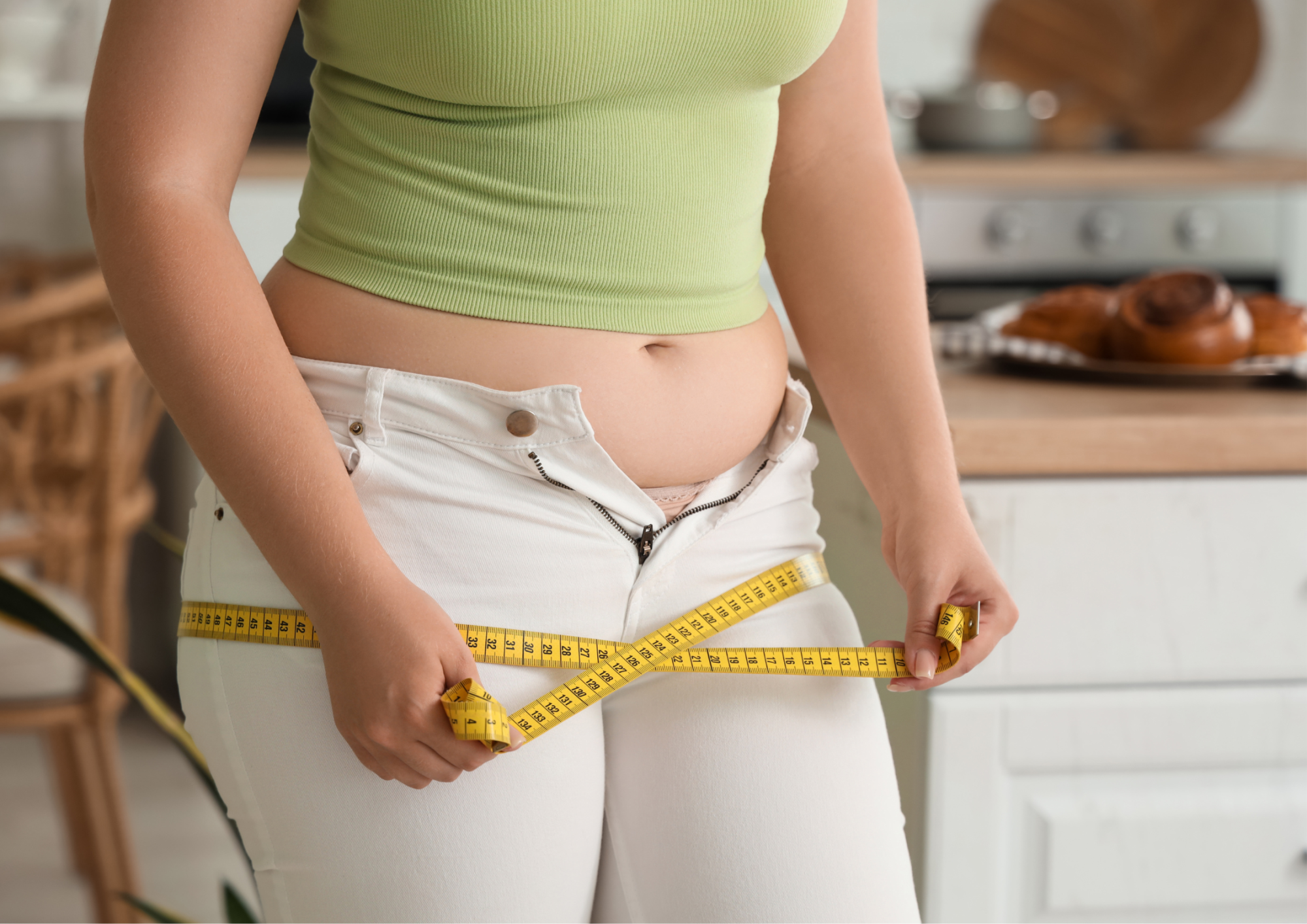 夏は実は太りやすい？夏太りを防ぐ生活習慣・運動のポイントを解説